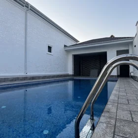 In nan 250.0 m² house with 4.0 rooms is for sale - Image 3