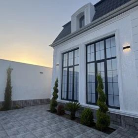 In nan 250.0 m² house with 4.0 rooms is for sale - Image 7