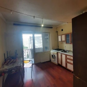 In Baku 50.0 m² apartment is for rent - Image 2