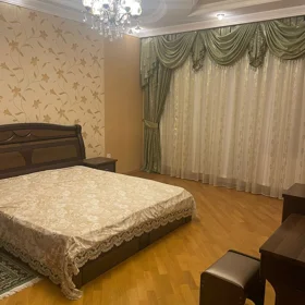In Baku 147.0 m² apartment is for rent - Image 8