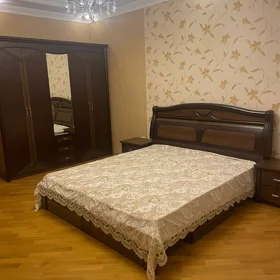 In Baku 147.0 m² apartment is for rent - Image 9