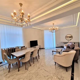 In Xətai rayonu 170.0 m² apartment is for rent - Image 2