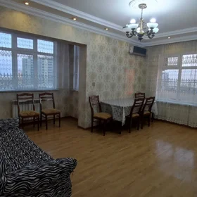 In Baku 70.0 m² apartment is for rent - Image 8