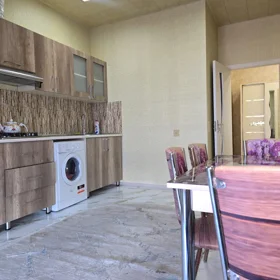 In Baku 100.0 m² apartment is for rent - Image 2