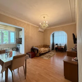 In Baku 45.0 m² apartment is for sale - Image 2