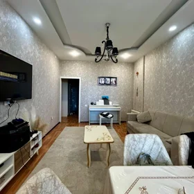 In Baku 65.0 m² apartment is for sale - Image 4