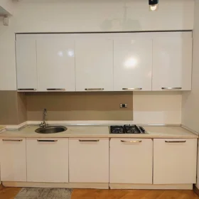 In Baku 90.0 m² apartment is for rent - Image 2