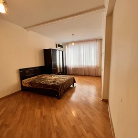 In Baku 90.0 m² apartment is for rent - Image 5
