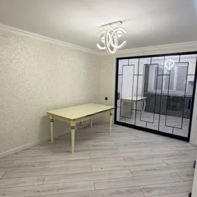 In Baku 75.0 m² apartment is for sale - Image 4