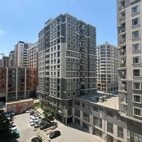 In Baku 101.0 m² apartment is for sale - Image 2