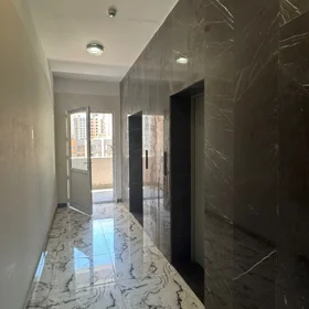 In Baku 101.0 m² apartment is for sale - Image 6