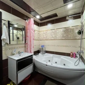 In Baku 57.0 m² apartment is for rent - Image 8