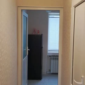 In Baku 70.0 m² apartment is for rent - Image 9