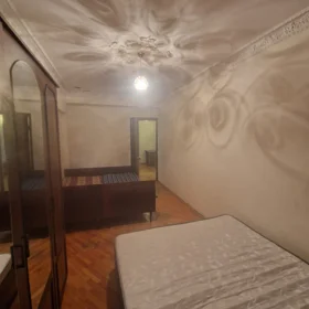 In Baku 65.0 m² apartment is for sale - Image 3