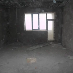 In Baku 112.0 m² apartment is for sale - Image 2