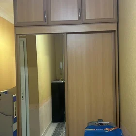 In Baku 150.0 m² apartment is for sale - Image 9