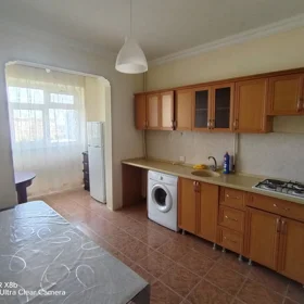 In Baku 75.0 m² apartment is for rent - Image 6