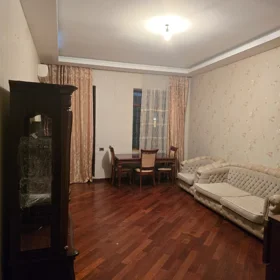 In Baku 100.0 m² apartment is for rent - Image 6
