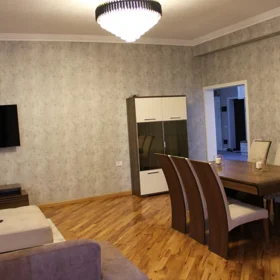 In Baku 157.0 m² apartment is for rent - Image 3