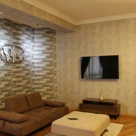 In Baku 157.0 m² apartment is for rent - Image 4