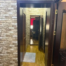 In Baku 70.0 m² apartment is for sale - Image 9