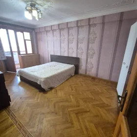 In Baku 110.0 m² apartment is for rent - Image 2