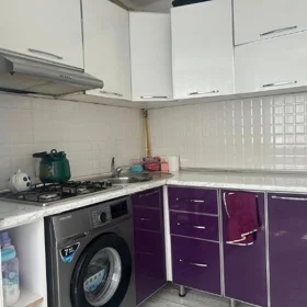 In Baku 63.0 m² apartment is for sale - Image 4