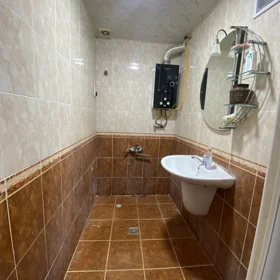 In Baku 50.0 m² apartment is for sale - Image 5