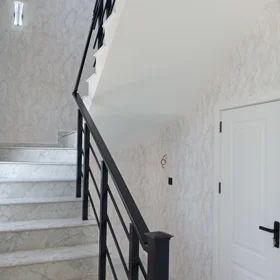 In nan 190.0 m² house with 4.0 rooms is for sale - Image 2