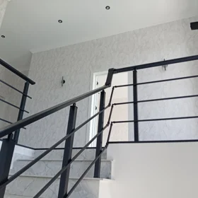 In nan 190.0 m² house with 4.0 rooms is for sale - Image 10