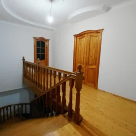 In Guba 225.0 m² house with 9.0 rooms is for sale - Image 8