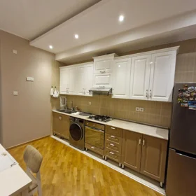 In Baku 90.0 m² apartment is for rent - Image 10