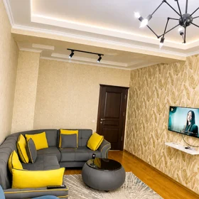 In Baku 80.0 m² apartment is for rent - Image 2