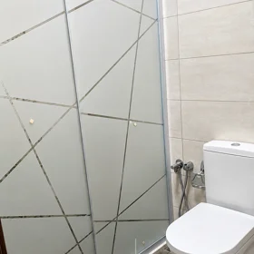In Baku 80.0 m² apartment is for rent - Image 8