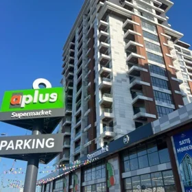 In Baku 126.0 m² apartment is for sale - Image 8