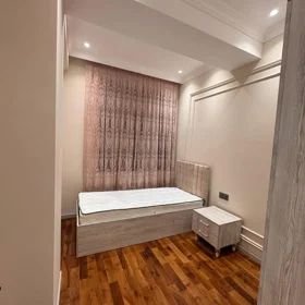 In Baku 120.0 m² apartment is for rent - Image 8