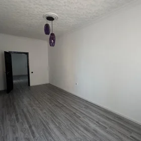 In Baku 135.0 m² apartment is for sale - Image 2