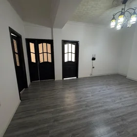 In Baku 135.0 m² apartment is for sale - Image 7