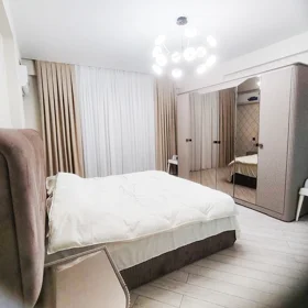 In Baku 140.0 m² apartment is for sale - Image 6