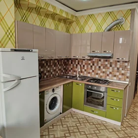 In Baku 75.0 m² apartment is for sale - Image 2