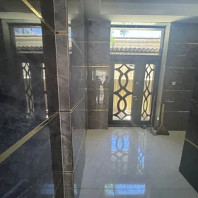 In Baku 107.0 m² apartment is for sale - Image 2