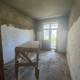 In Baku 107.0 m² apartment is for sale - Image 5