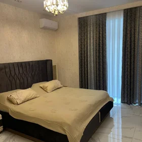 In Baku 148.0 m² apartment is for sale - Image 10