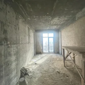 In Baku 172.0 m² apartment is for sale - Image 3