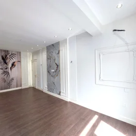 In Baku 70.0 m² apartment is for sale - Image 2