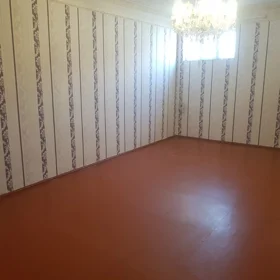 In Baku 240.0 m² house with 5.0 rooms is for sale - Image 10