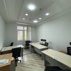 In Baku 820.0 m² office is for rent - Image 2