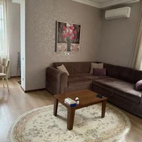 In Baku 40.0 m² apartment is for rent - Image 3