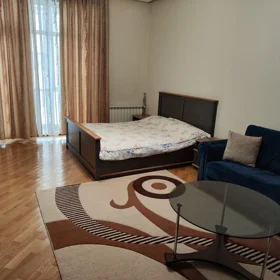 In Baku 65.0 m² apartment is for rent - Image 3