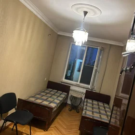 In Baku 80.0 m² apartment is for sale - Image 2